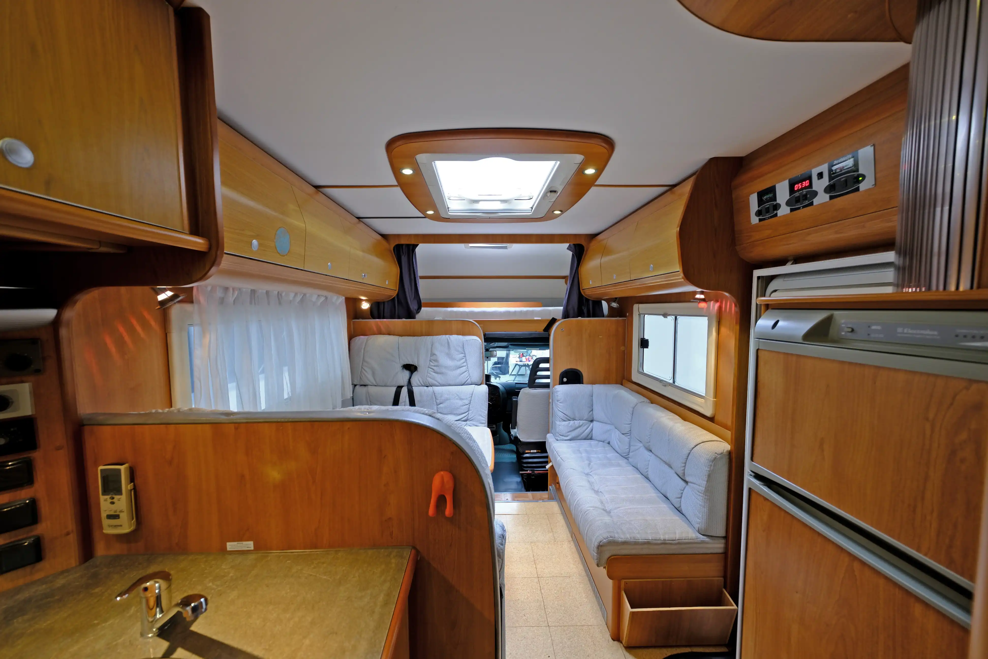 DETHLEFFS Globetrotter XXL A 8000 - Ansicht 8